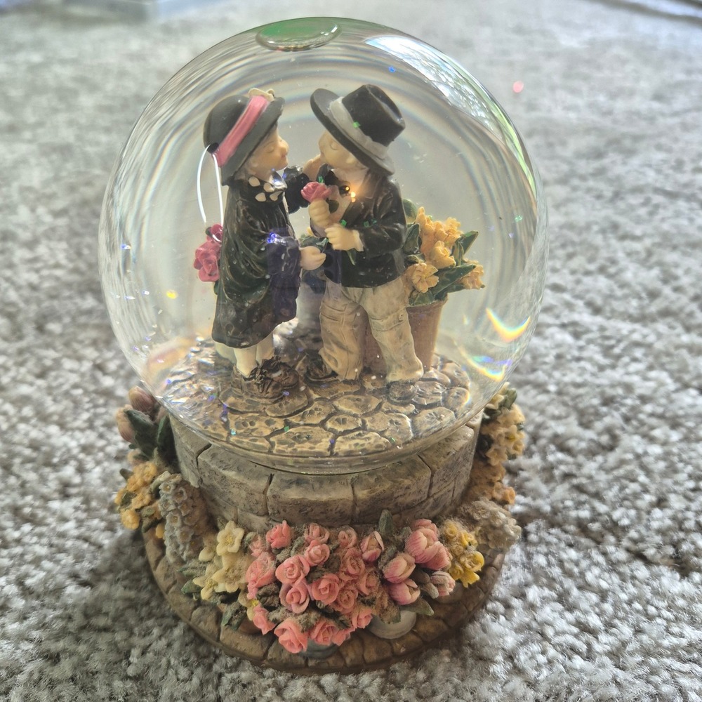 Westland Kim Anderson Forever Young Musical Snow Globe Puppy Love 6241 Vintage